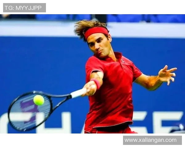 足球明星们如何看待费德勒的职业生涯与网球成就