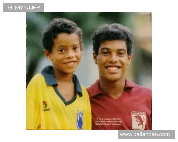 当足球明星邂逅超模的华丽人生与爱情交响曲