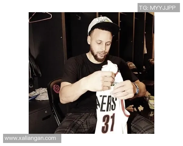 篮球场上的男明星们展现风采与魅力的精彩瞬间